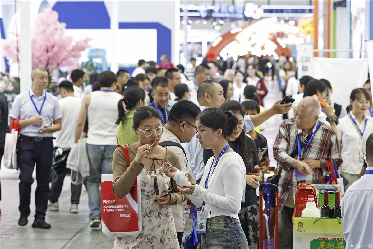 奔驰游戏网址是多少